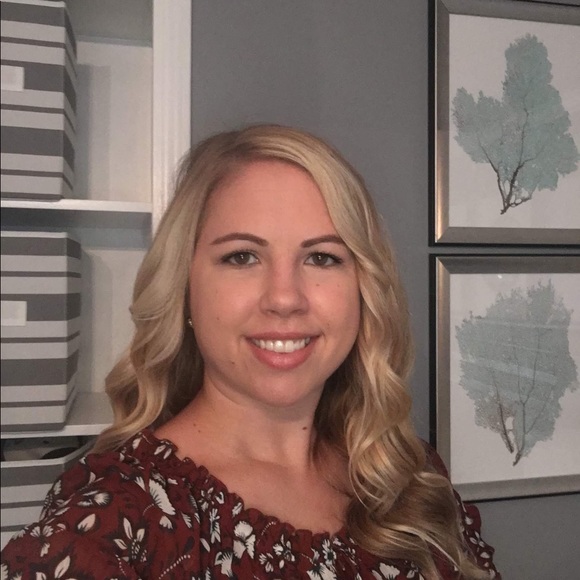 Meet your Posher, Brittany - Picture 1 of 1